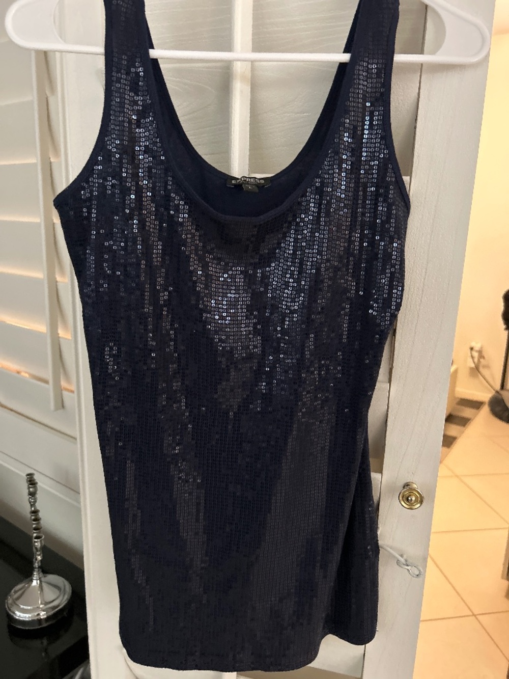 Sequin tank top in navy l